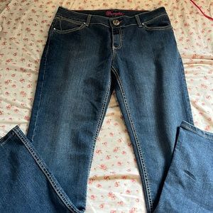 Wrangler jeans pink stitching